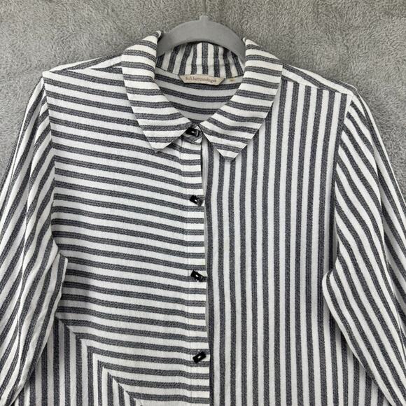 Soft Surroundings Top M Gray White Striped Button Up Tunic Asymmetrical Hem - Picture 3 of 14